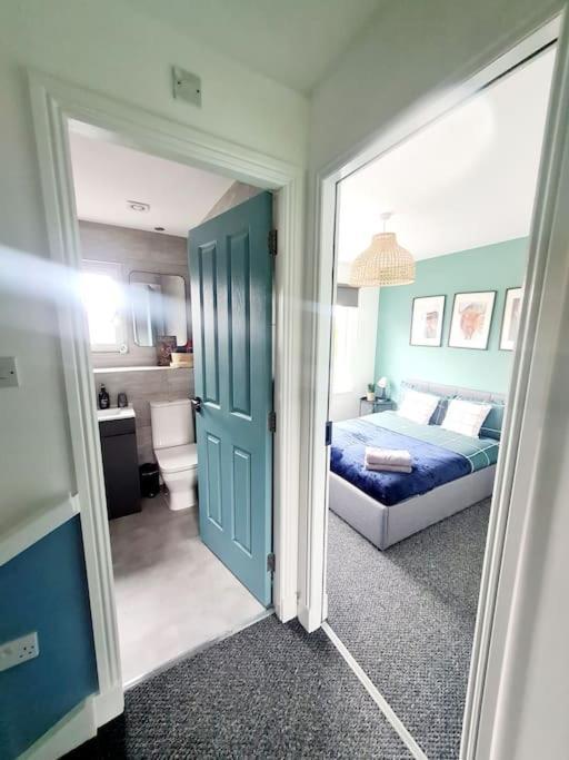 Spacious 5Bed House, Free Parking, No Party ! Γλασκώβη Εξωτερικό φωτογραφία