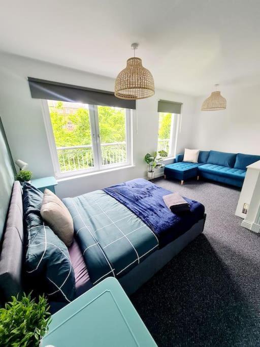 Spacious 5Bed House, Free Parking, No Party ! Γλασκώβη Εξωτερικό φωτογραφία